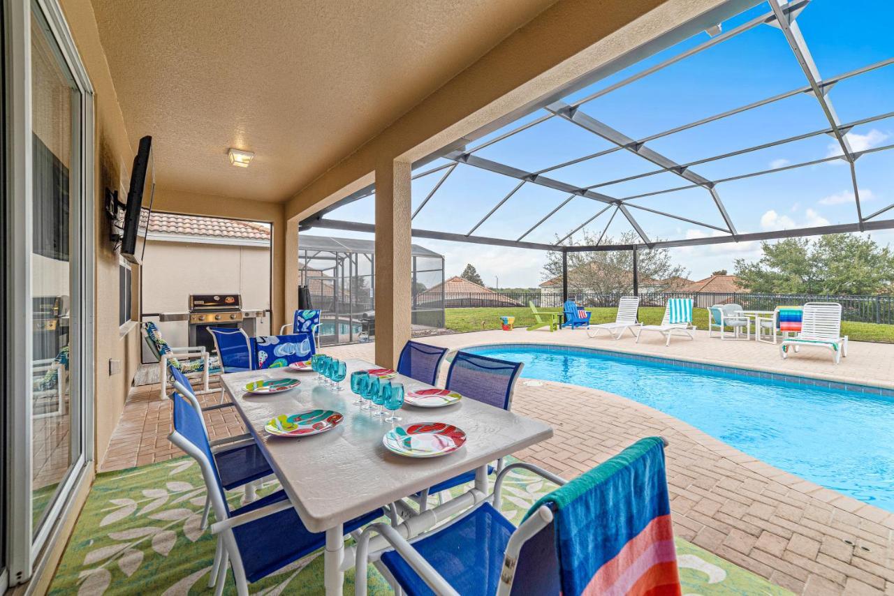 Villa Lilo's Paradise In Windsor Hills