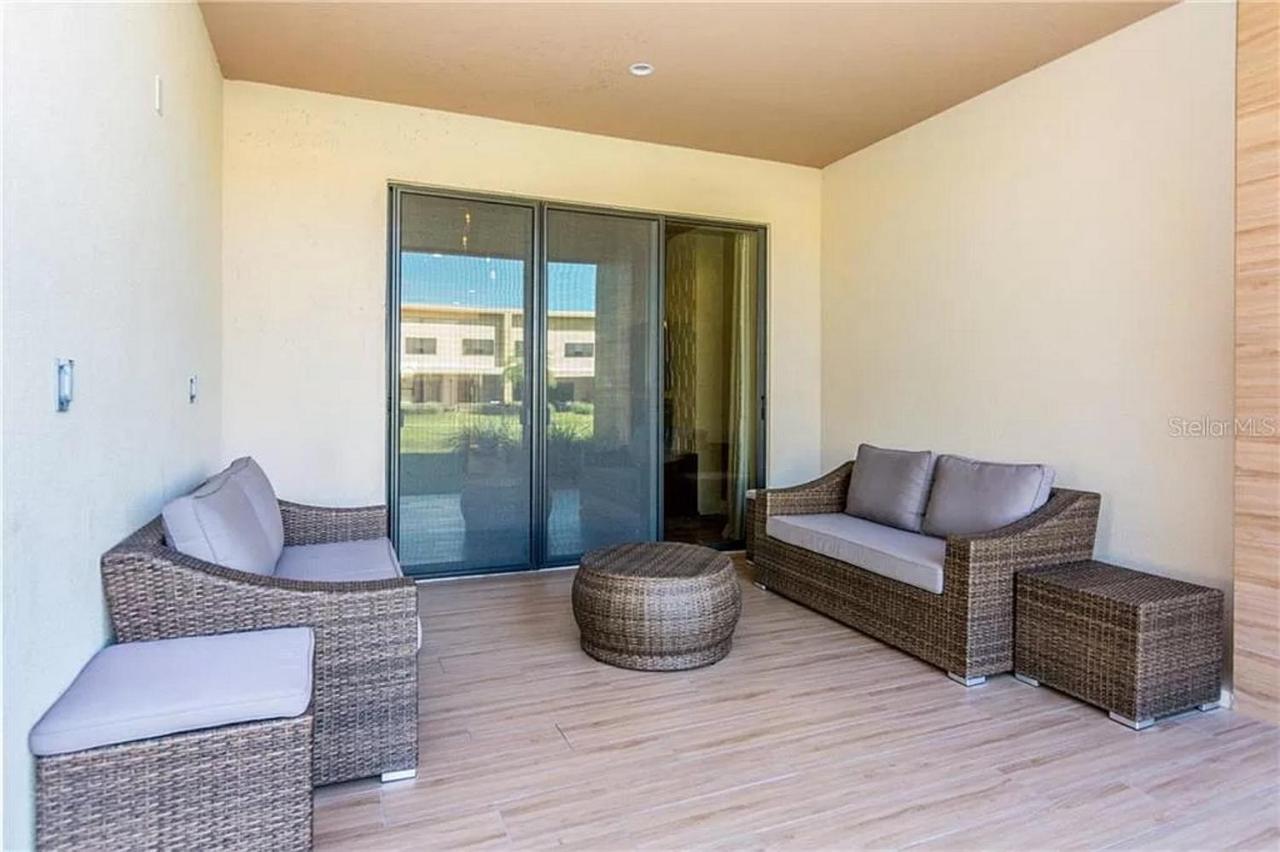 Magic Village 4 Bedroom! Welcome Home! *