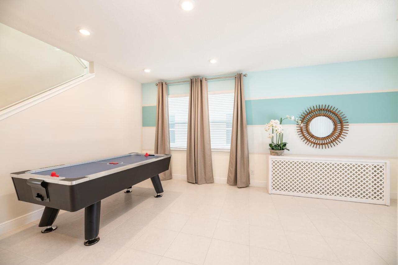 Vibrant By Rentyl With Air Hockey Table And Water Park Access, Near - 465s Orlando