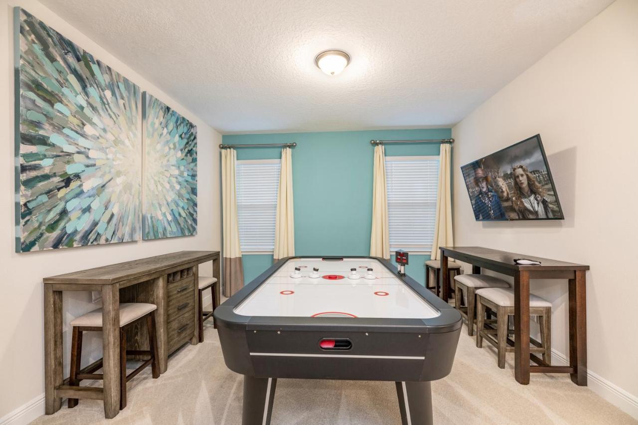 Holiday home Modern By Rentyl With Private Pool And Game Room, Near - 320a Orlando