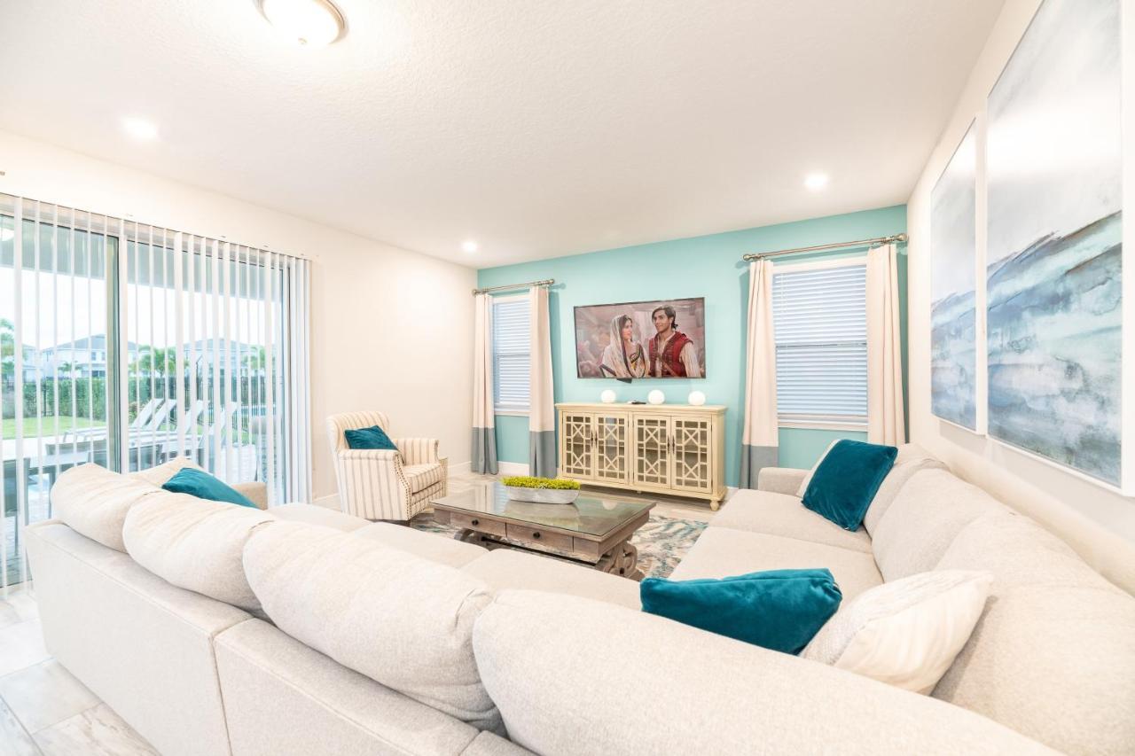 Modern By Rentyl With Private Pool And Game Room, Near - 320a