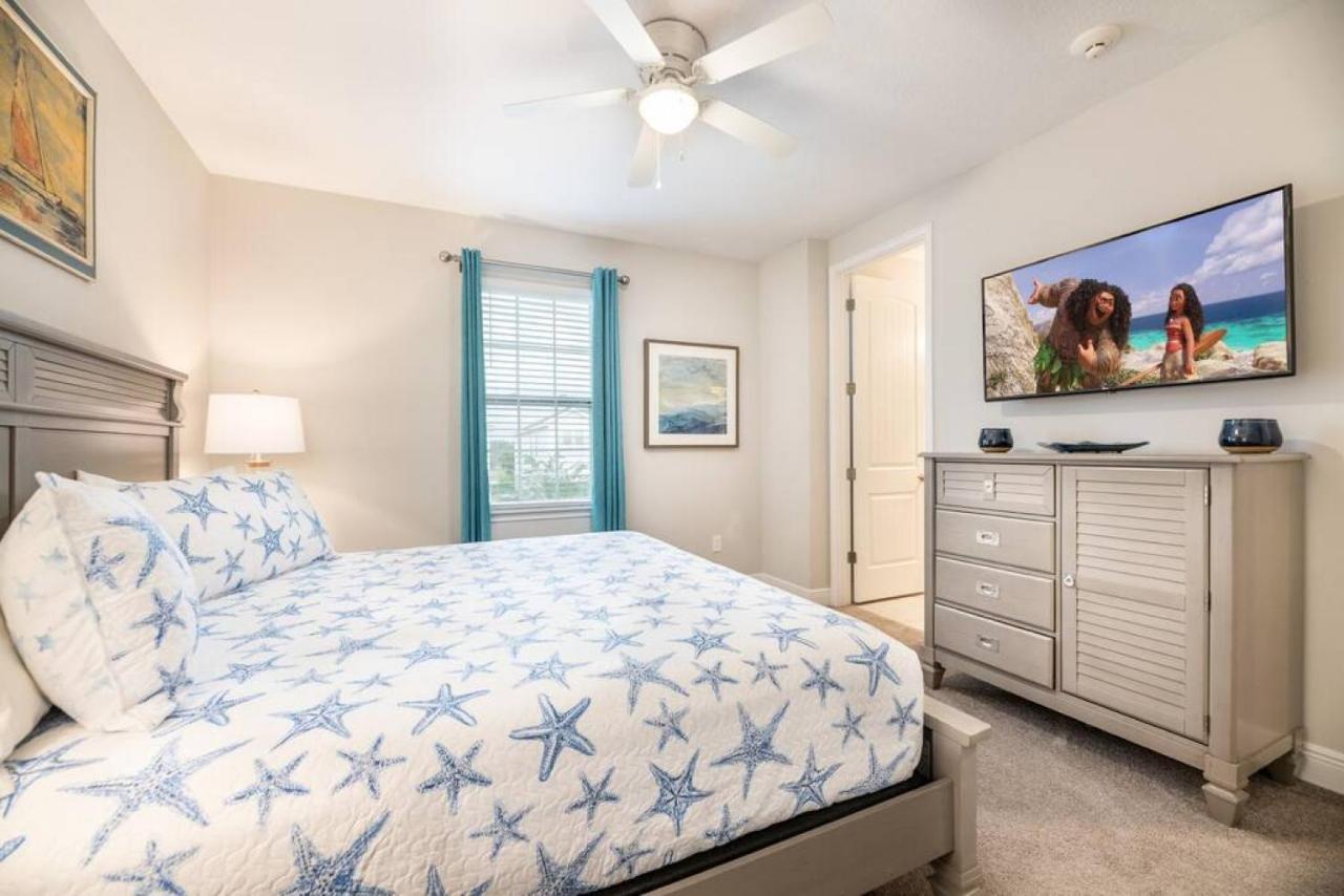 Spacious 8 Bdr Family With Arcades And Free Pool Heat Holiday home Orlando