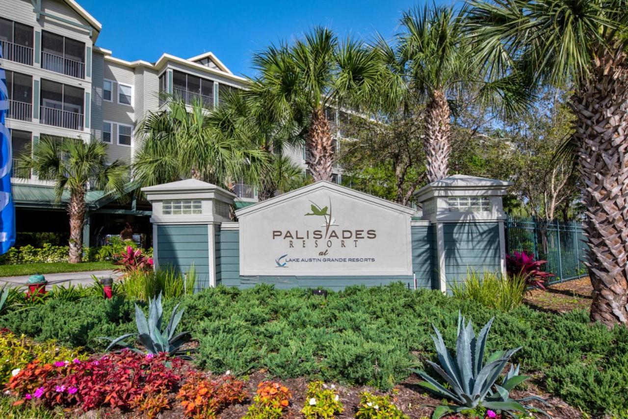 Bright & Airy 2br Condo, Near Disney!
