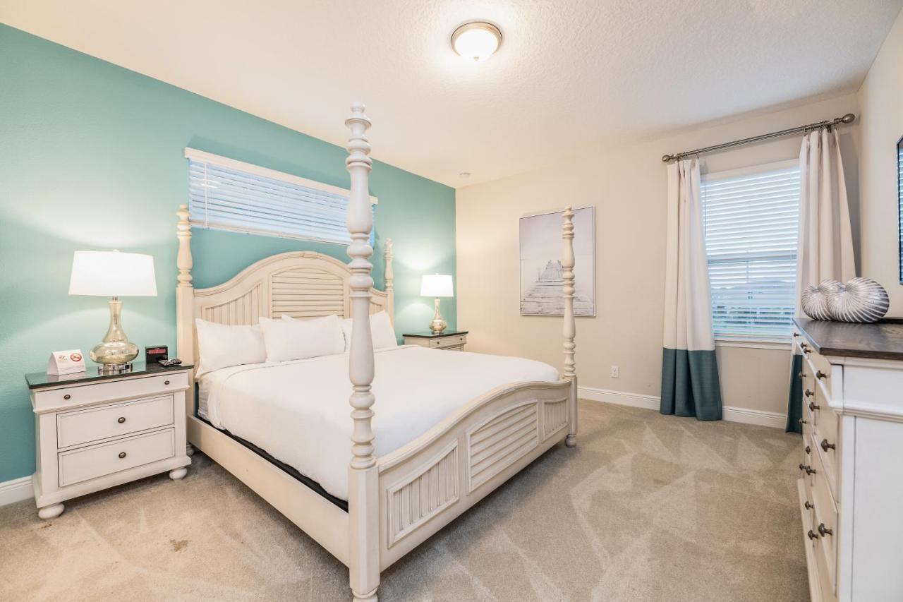 Modern By Rentyl With Private Pool And Game Room, Near - 320a Holiday home