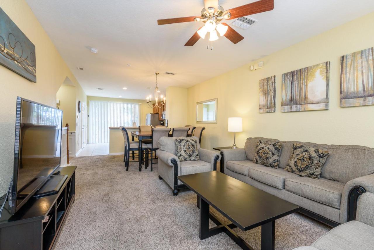Holiday home Vista Cay Direct Townhomes By Millennium Management Hunters Creek