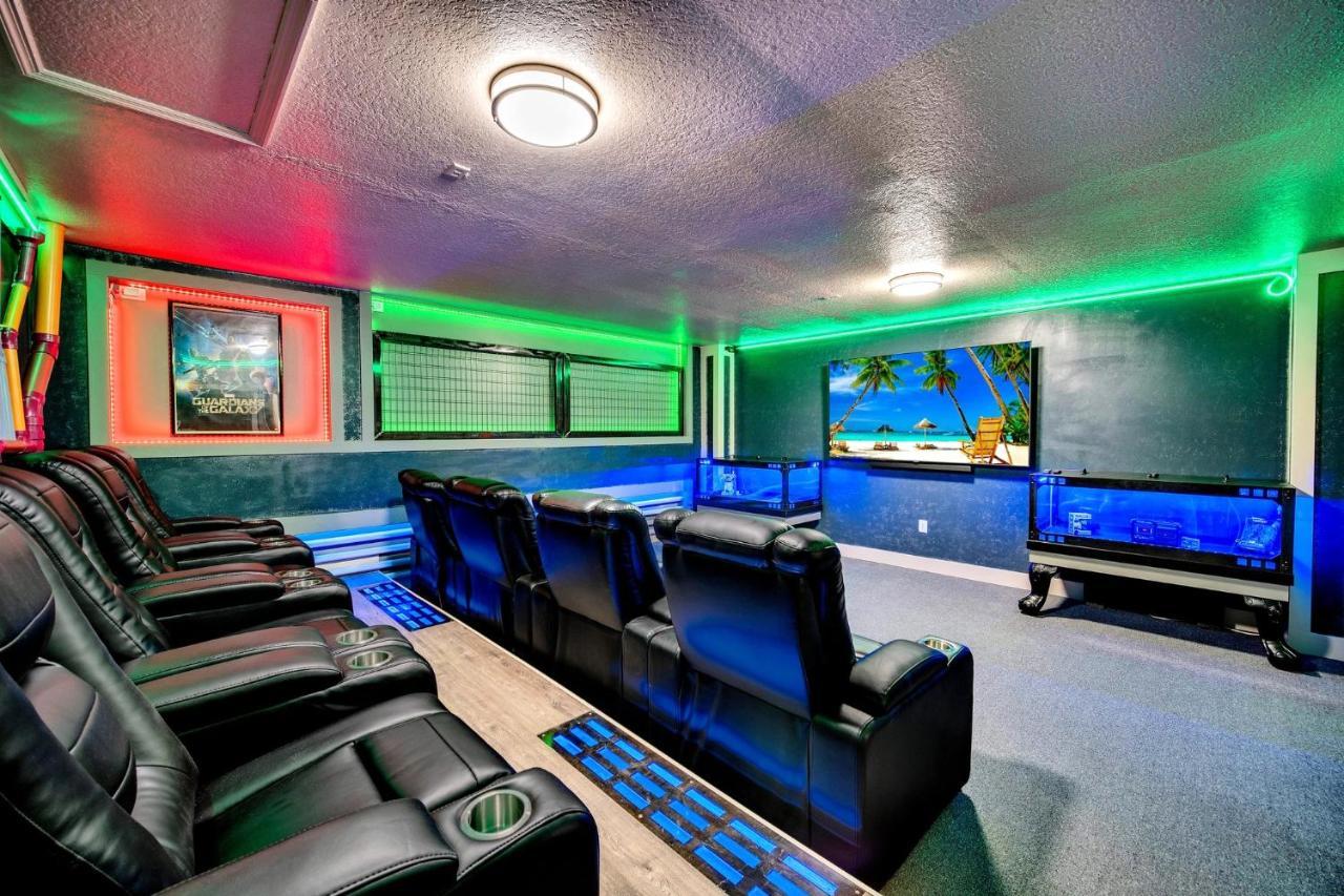 Near Disney! Spacious 5br With Private Pool, Hot Tub And Theater! Holiday home *