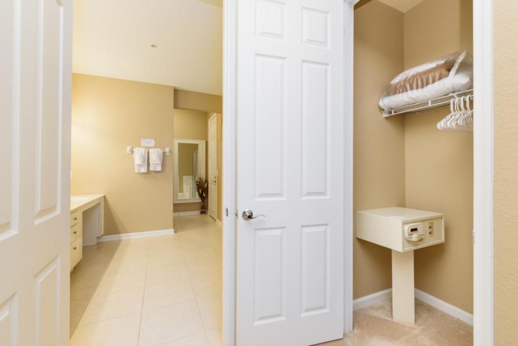 Premium View , Vista Cay - 1007 *