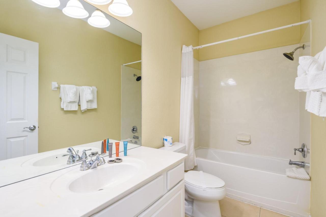Vista Cay Direct Townhomes By Millennium Management Holiday home Hunters Creek