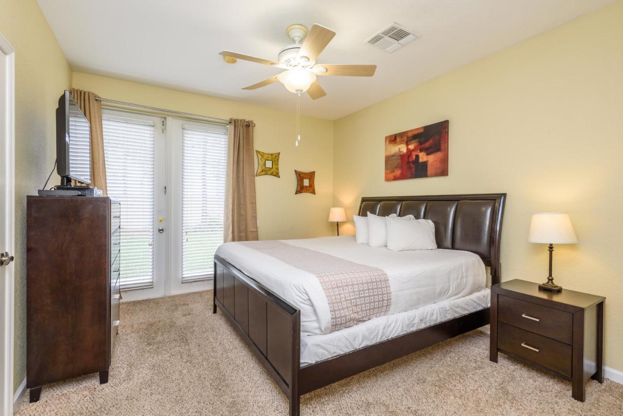 Holiday home Vista Cay Direct Townhomes By Millennium Management Hunters Creek
