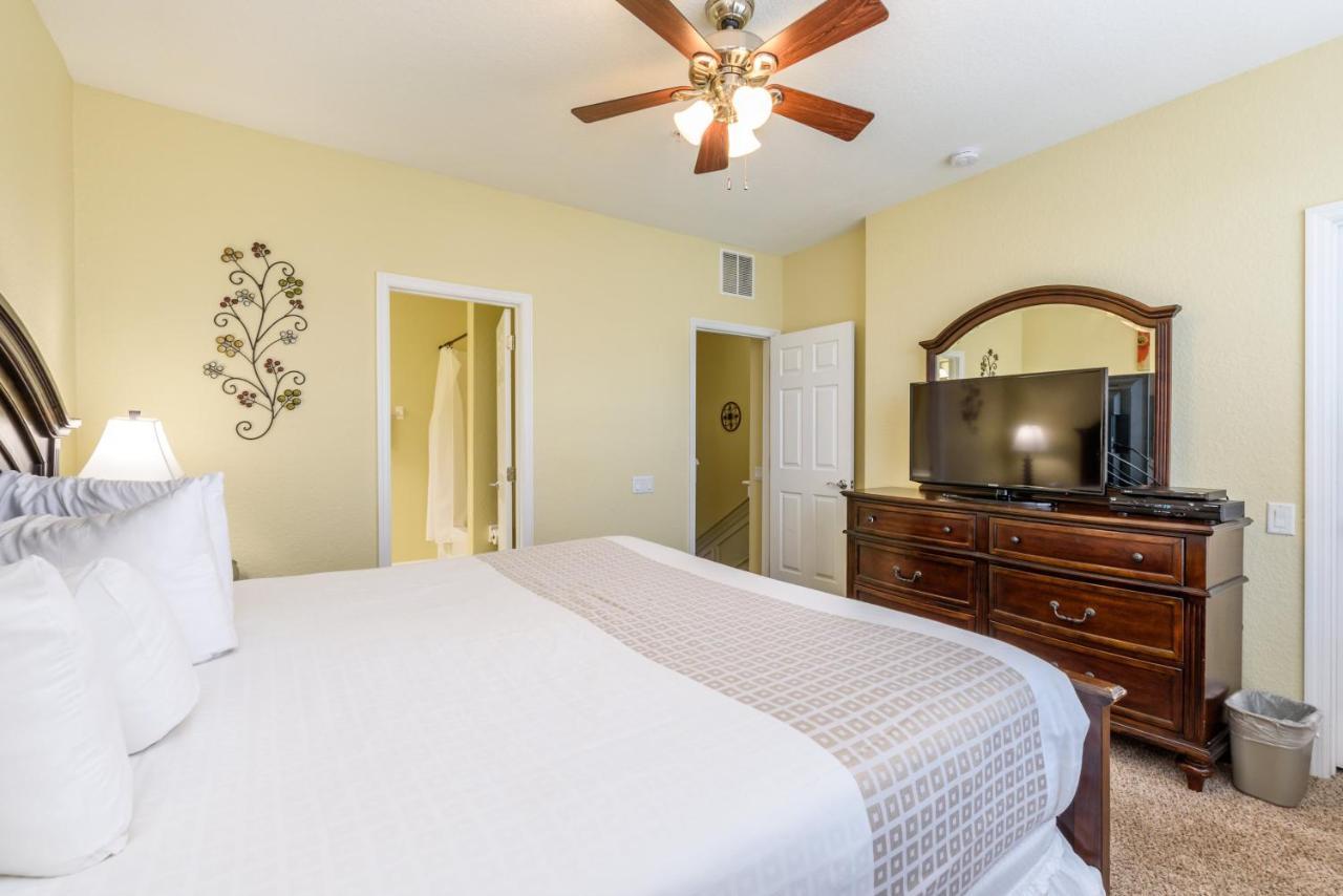 Vista Cay Direct Townhomes By Millennium Management Holiday home *