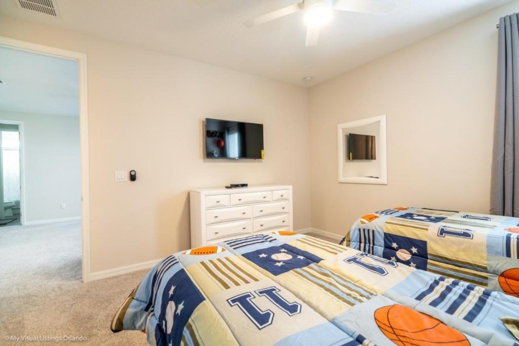 1719cvt Newest Community Town Orlando