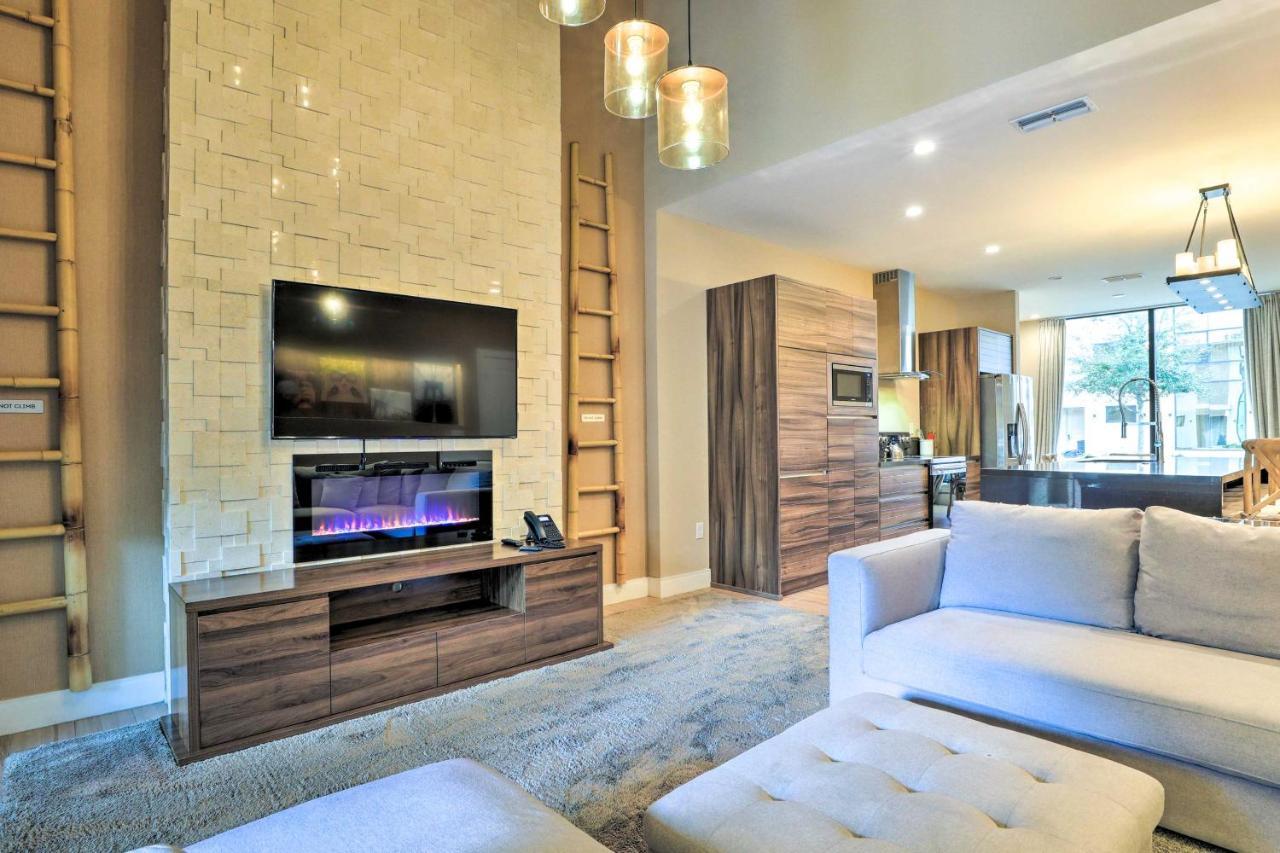 Magic Townhome About 5 Miles To Parks! Holiday home Orlando