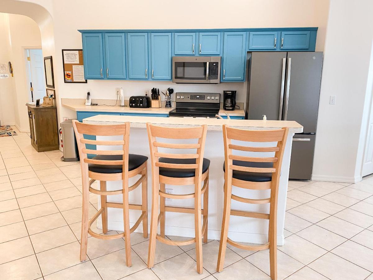 Holiday home Sunshine Villa: Affordable Luxury Near World