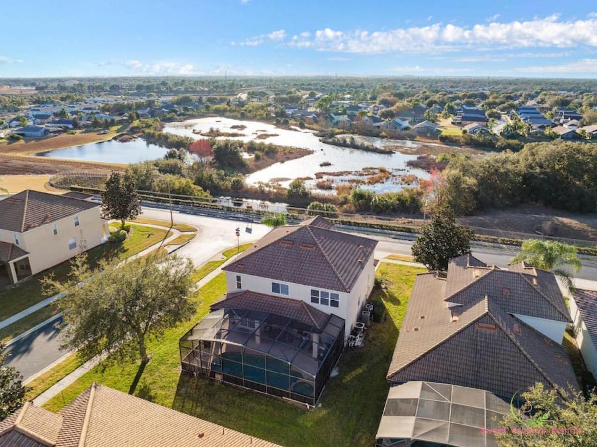 Villa Facing The Lake, Corner Beauty W Pool -2mi To Disney - Grand Opening Orlando