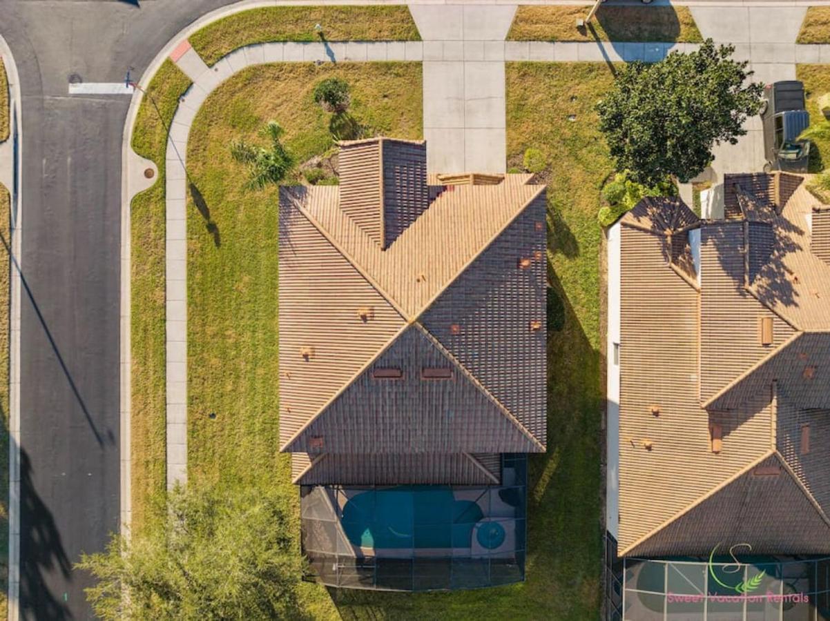 Facing The Lake, Corner Beauty W Pool -2mi To Disney - Grand Opening Villa *