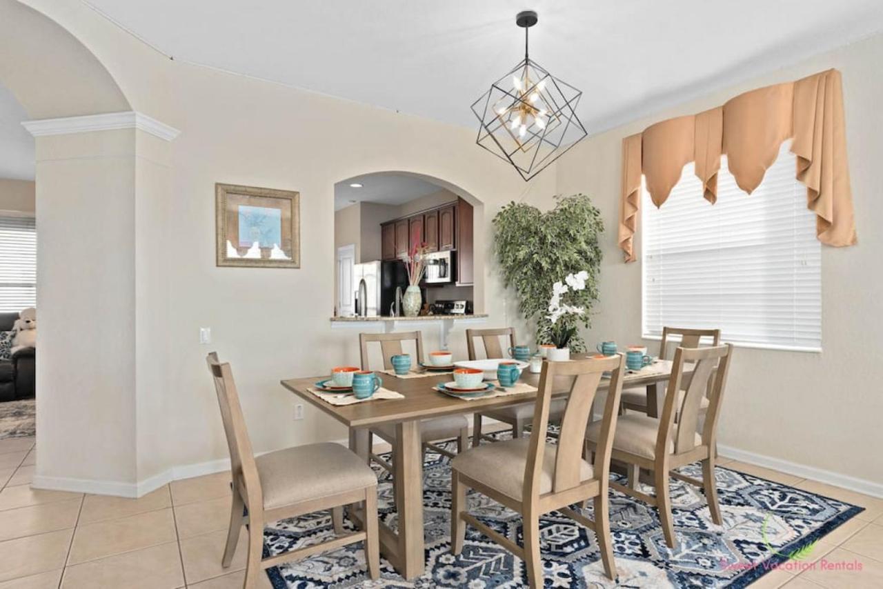 Villa Facing The Lake, Corner Beauty W Pool -2mi To Disney - Grand Opening Orlando