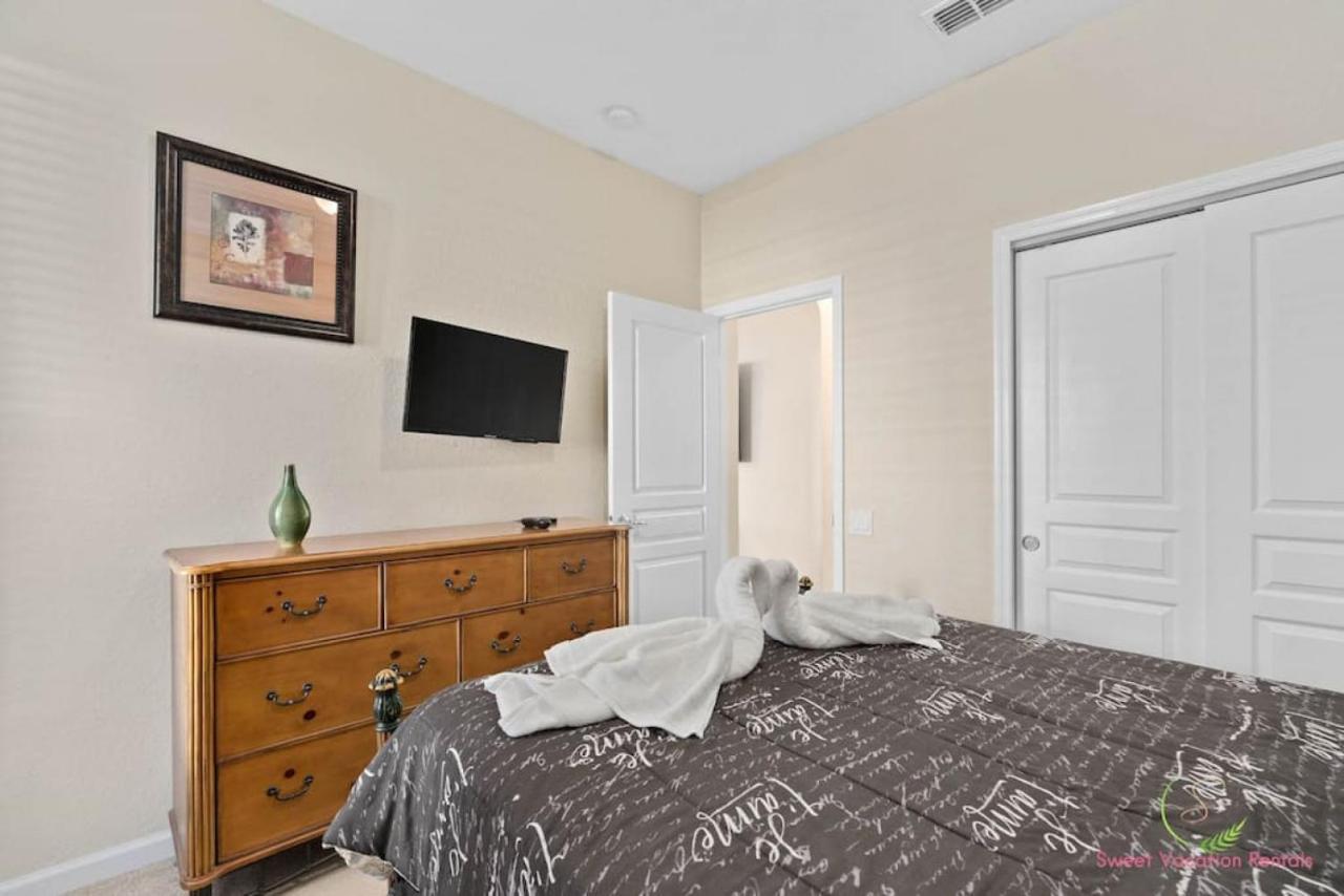 Facing The Lake, Corner Beauty W Pool -2mi To Disney - Grand Opening *