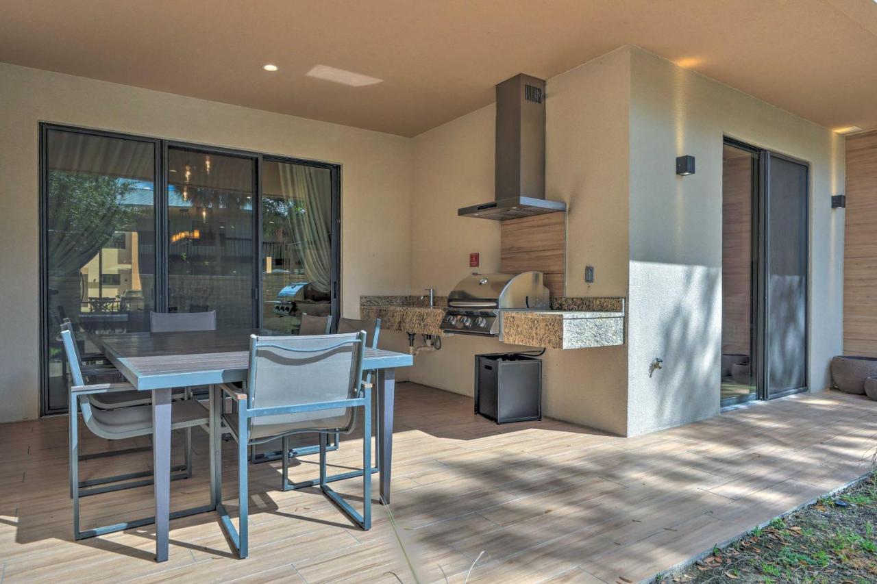 Holiday home Magic Townhome About 5 Miles To Parks!