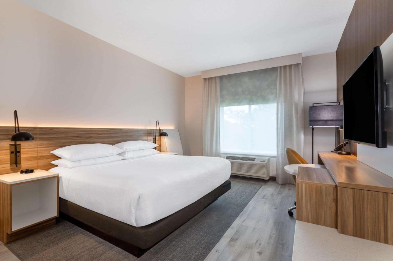 Wyndham Garden Airport - Free Airport Shuttle 3* Orlando