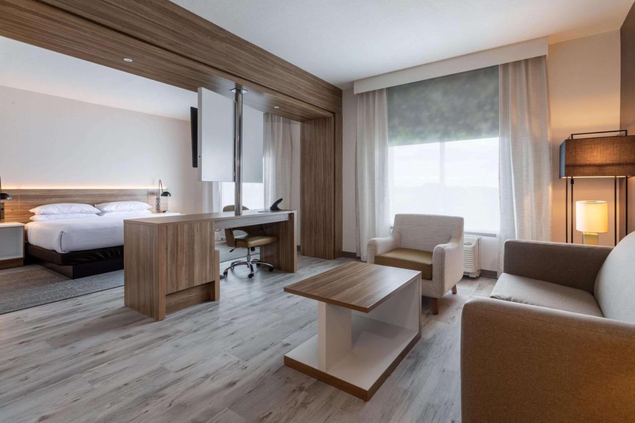 Wyndham Garden Airport - Free Airport Shuttle 3* Orlando