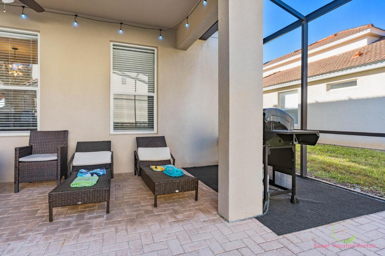 Facing The Lake, Corner Beauty W Pool -2mi To Disney - Grand Opening Villa *