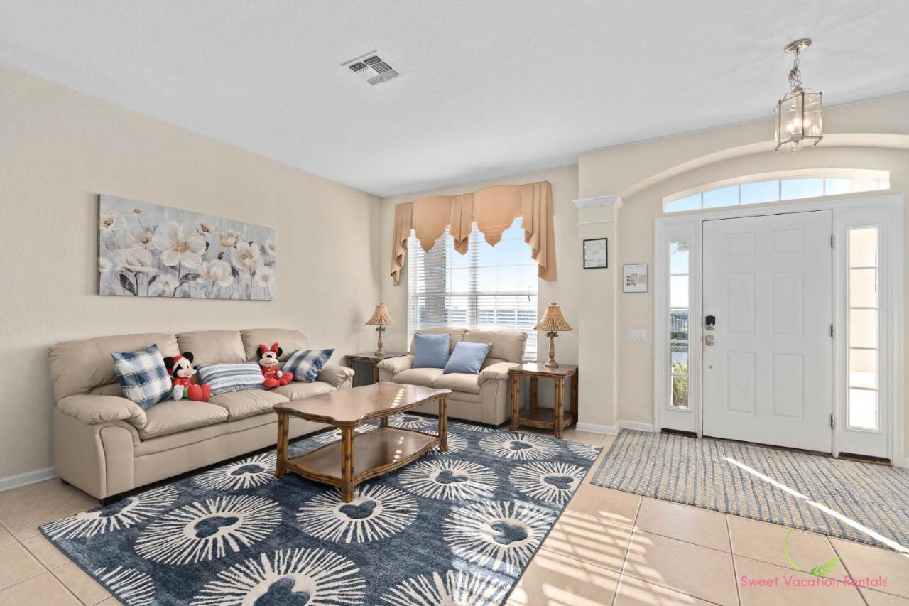 Facing The Lake, Corner Beauty W Pool -2mi To Disney - Grand Opening Villa Orlando