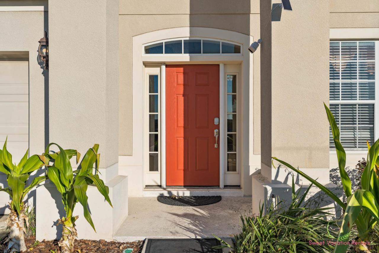 Facing The Lake, Corner Beauty W Pool -2mi To Disney - Grand Opening * Orlando