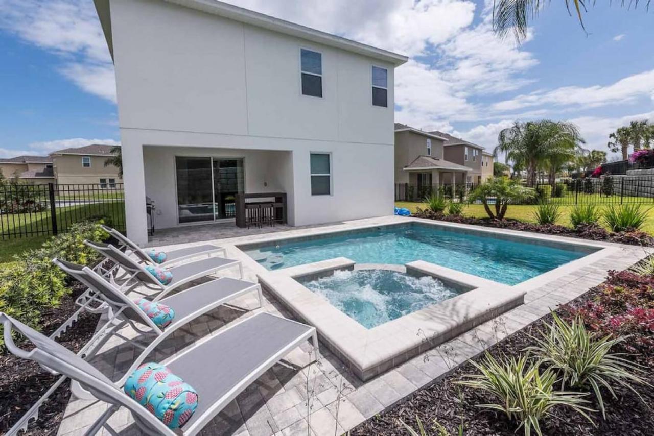 7 Bdr Family Themed With Mario Games And Free Pool Heat Orlando