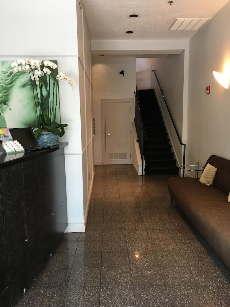 The Eo - Downtown Hotel 3*