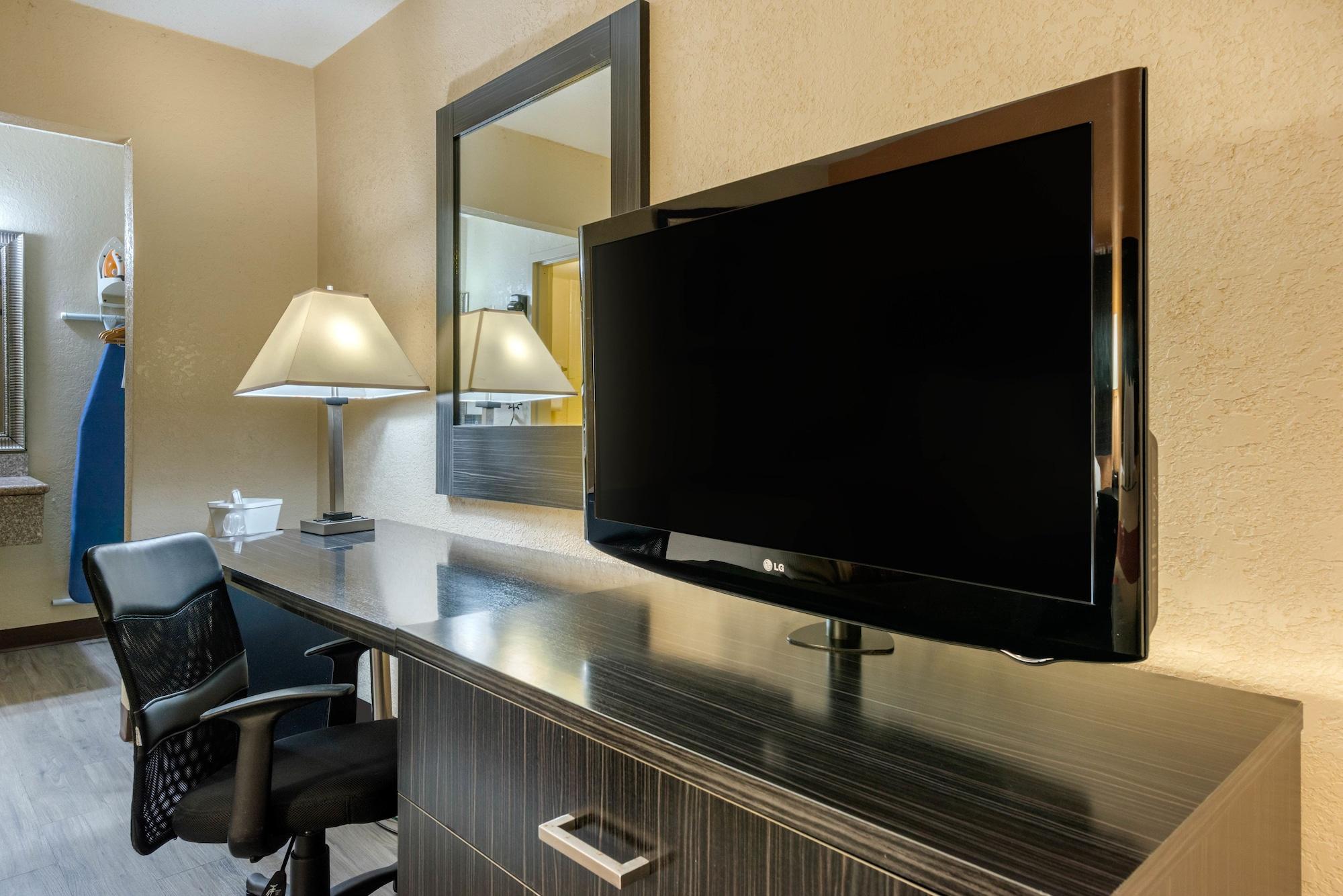 Hotel Suburban International Drive