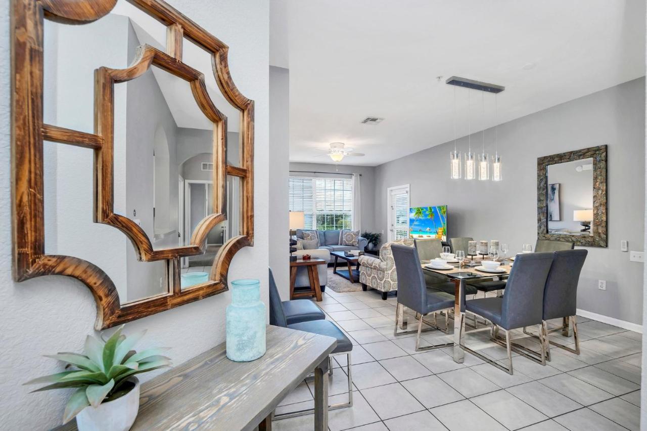 Updated Lakeview Condo, Minutes From Apartment Orlando
