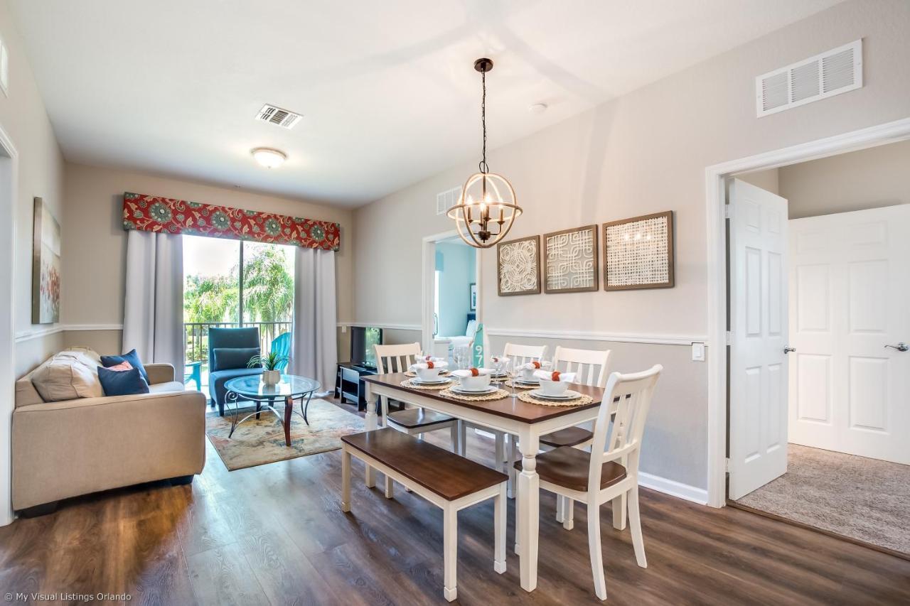 Spacious Vista Cay Condo, Near Pool *