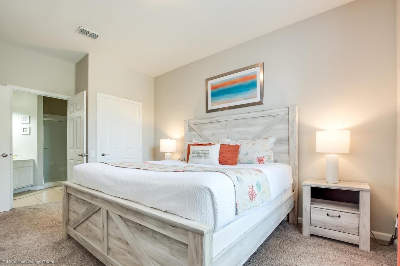 Apartment Spacious Vista Cay Condo, Near Pool Orlando