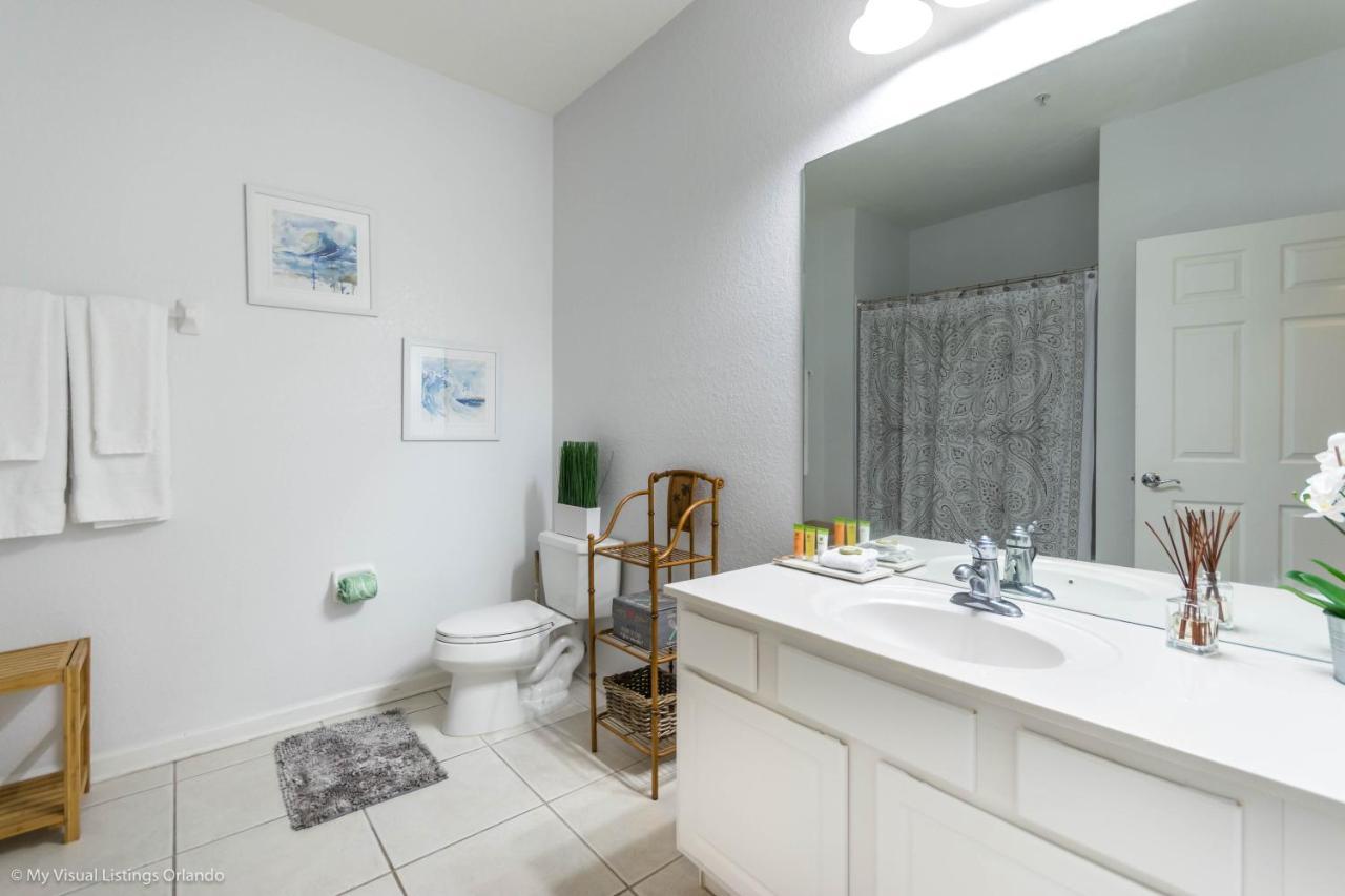 2nd Floor Vista Cay W Private Balcony Apartment *
