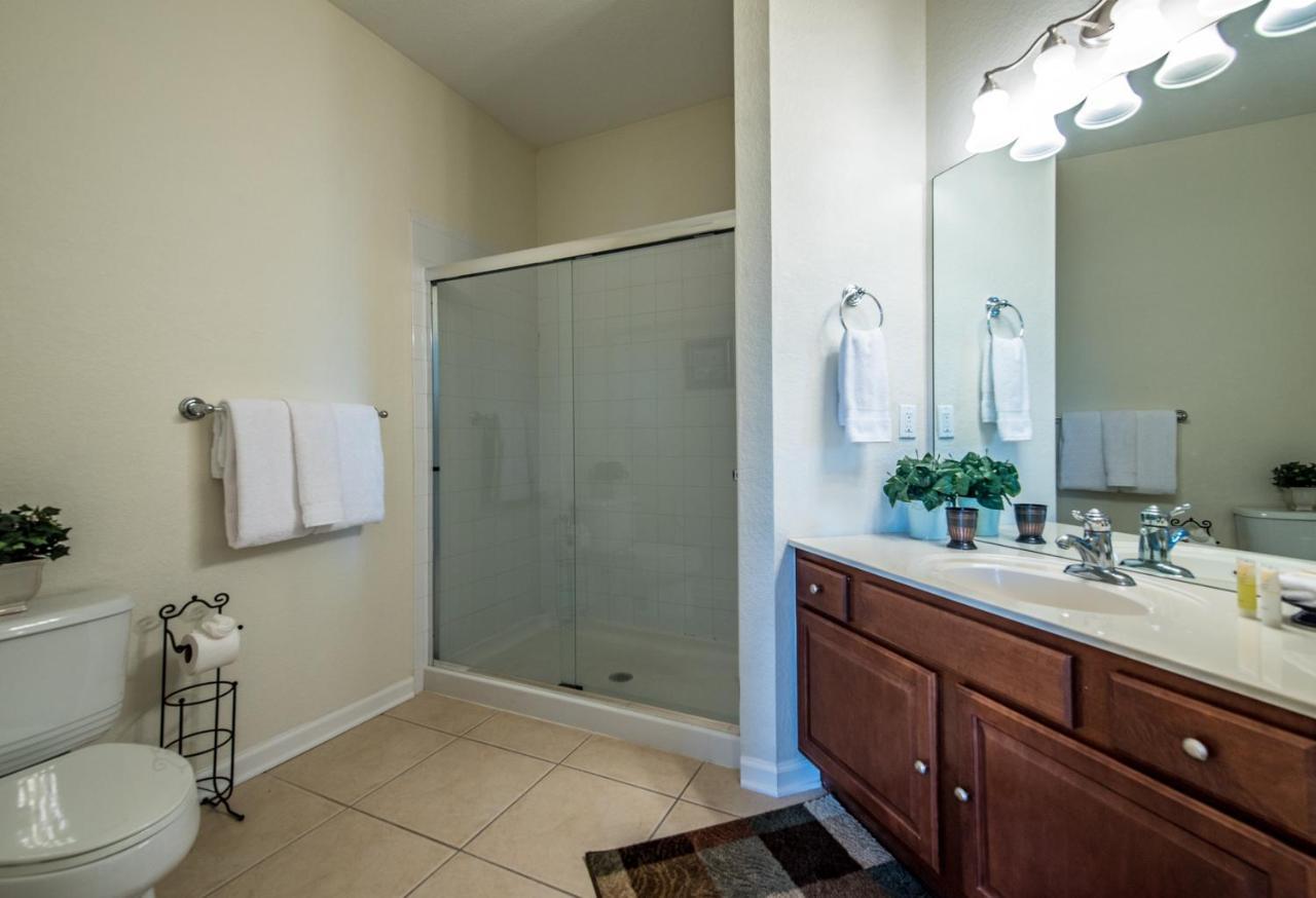 Apartment Luxurious W Modern Design, Near