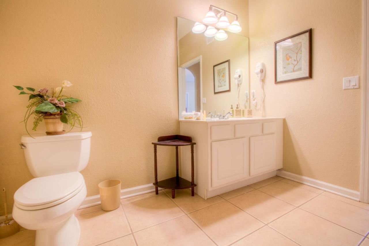 Apartment Lovely Vista Cay Condo, Near Clubhousepool *