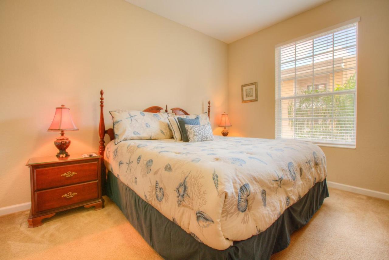 Lovely Vista Cay Condo, Near Clubhousepool *