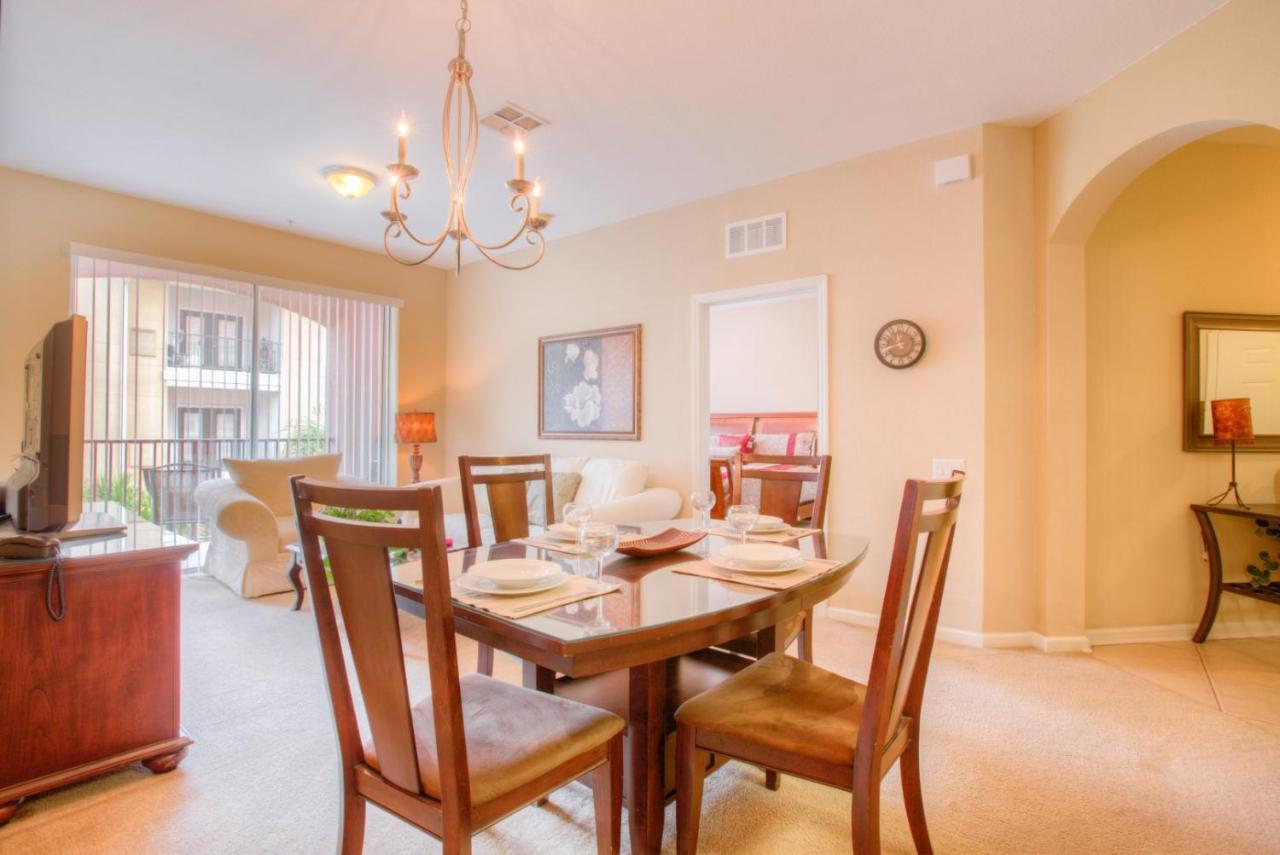 Lovely Vista Cay Condo, Near Clubhousepool