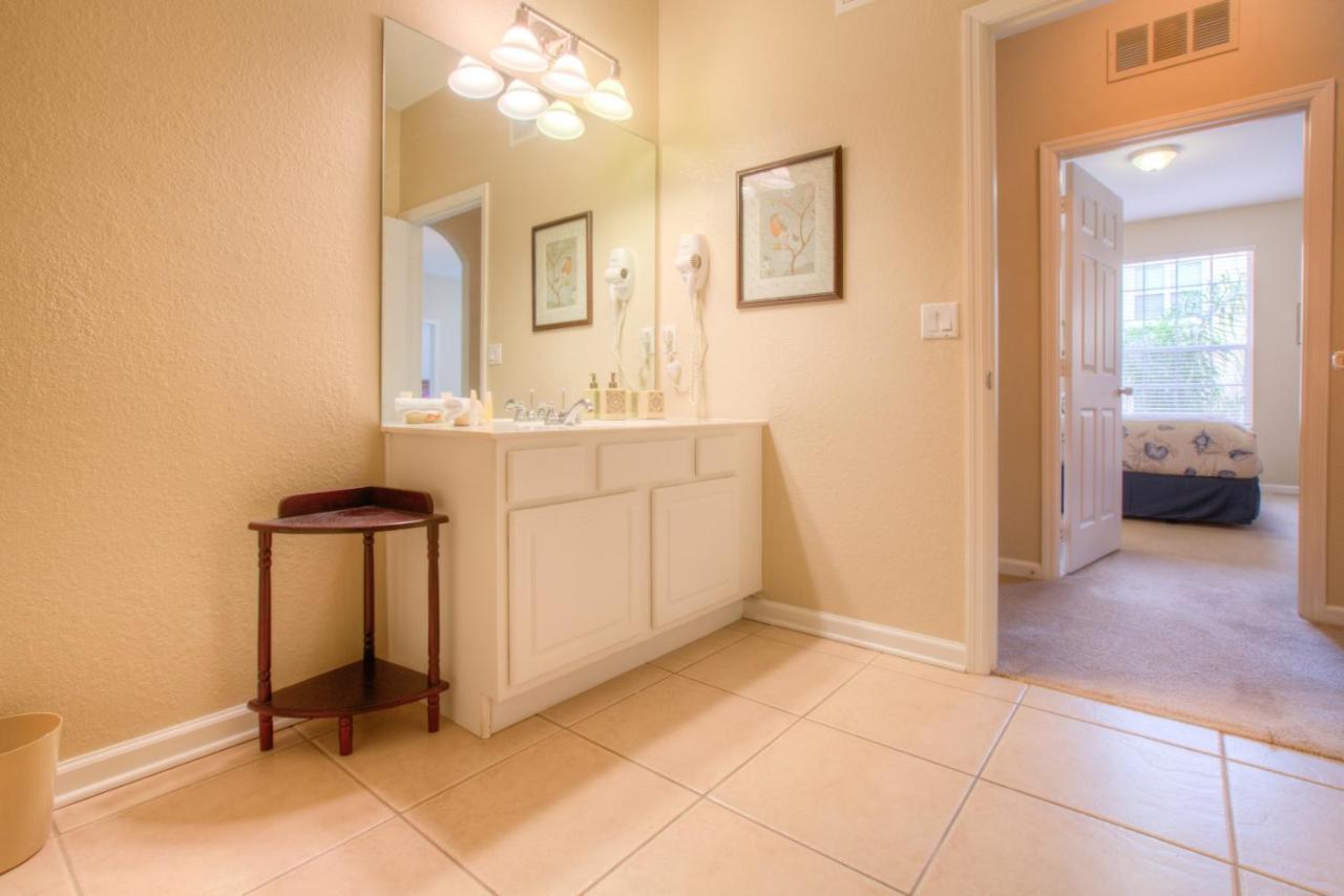 Lovely Vista Cay Condo, Near Clubhousepool Apartment Orlando