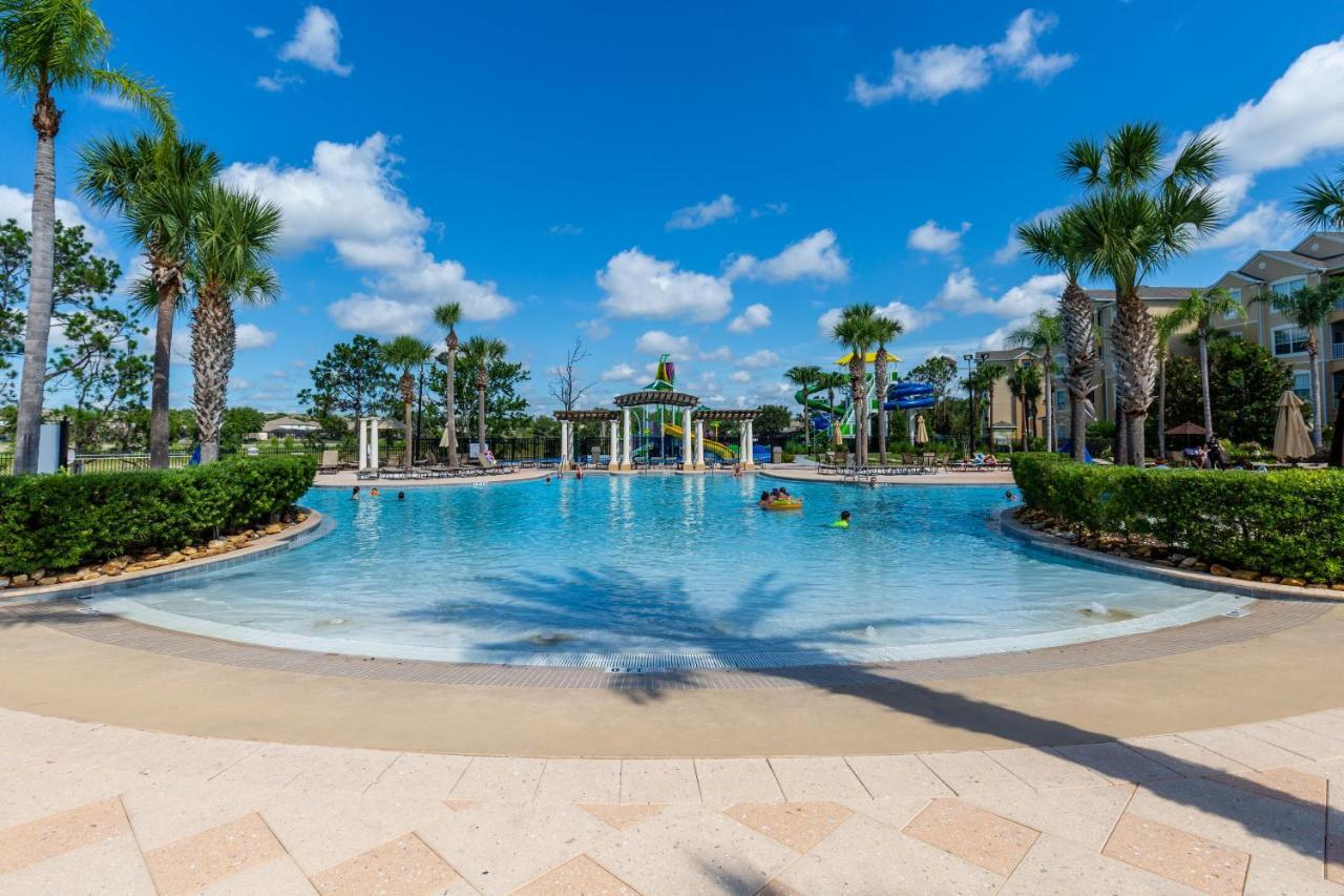 Updated Lakeview Condo, Minutes From Orlando