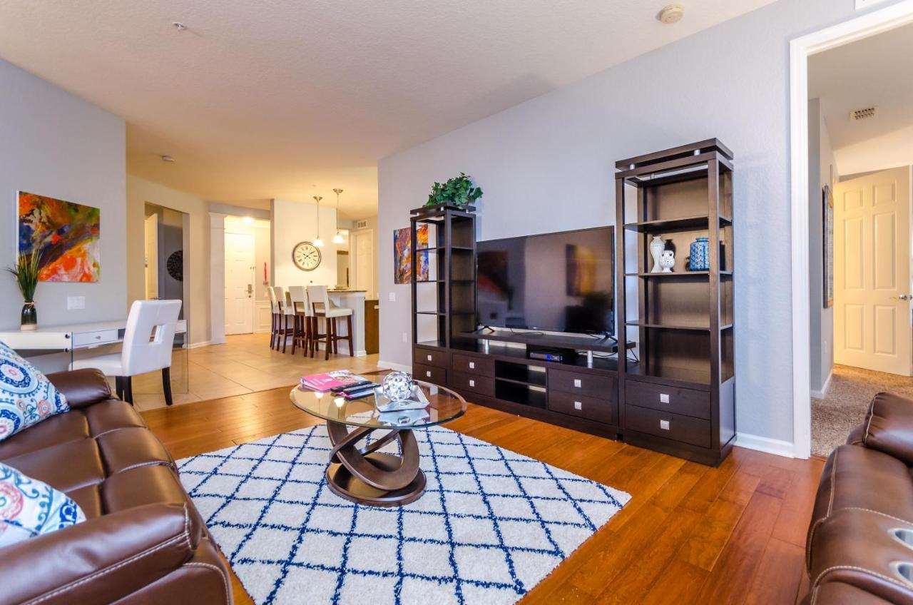 Apartment Spacious In Vista Cay Luxury Awaits Orlando