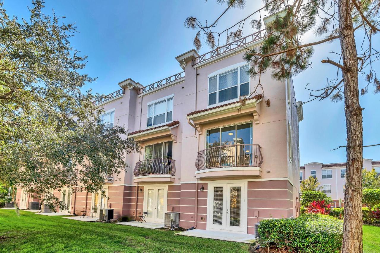 Newly Renovated Townhome, Near Universal & I-drive Orlando