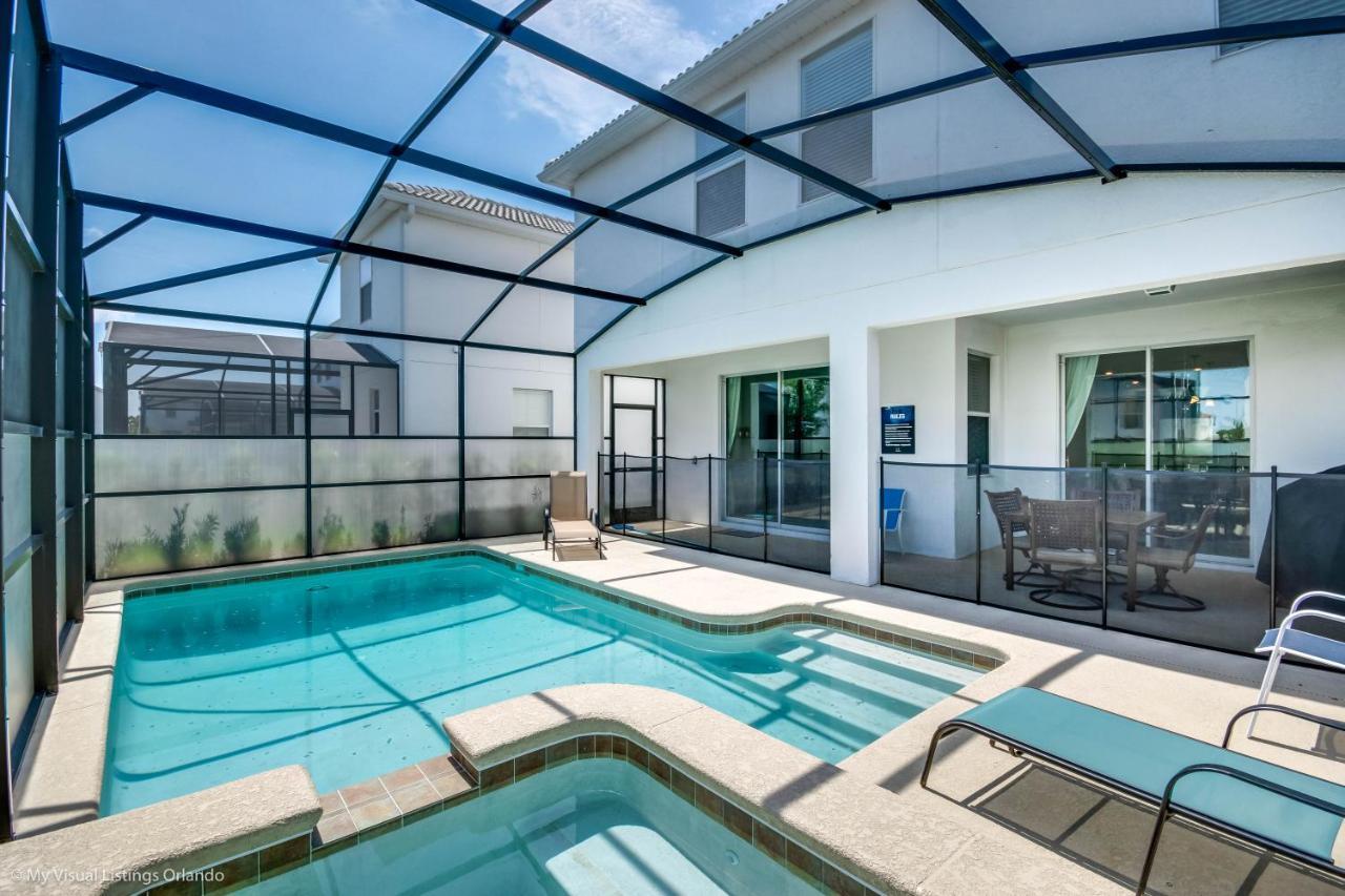Holiday home Modern W Private Pool & Near Orlando