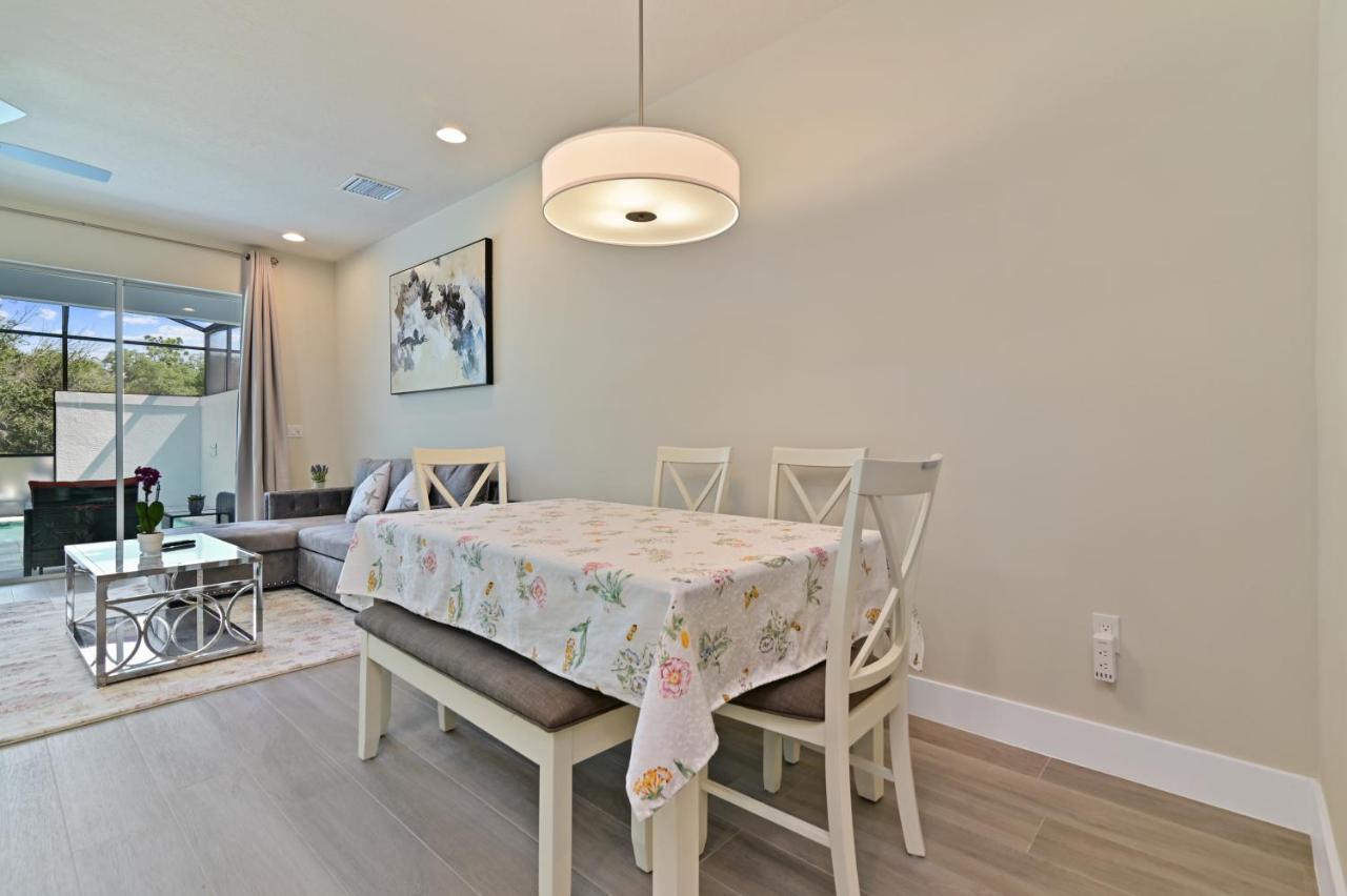 Holiday home New 2022 Spacious&tranquil Townhouse Near - 4br - 3fb *
