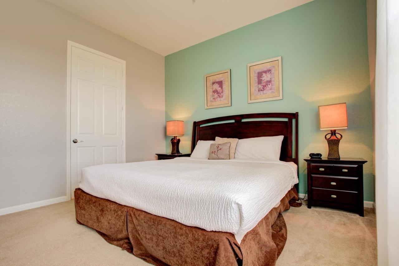 Top-floor Luxurious Lakeview * Orlando