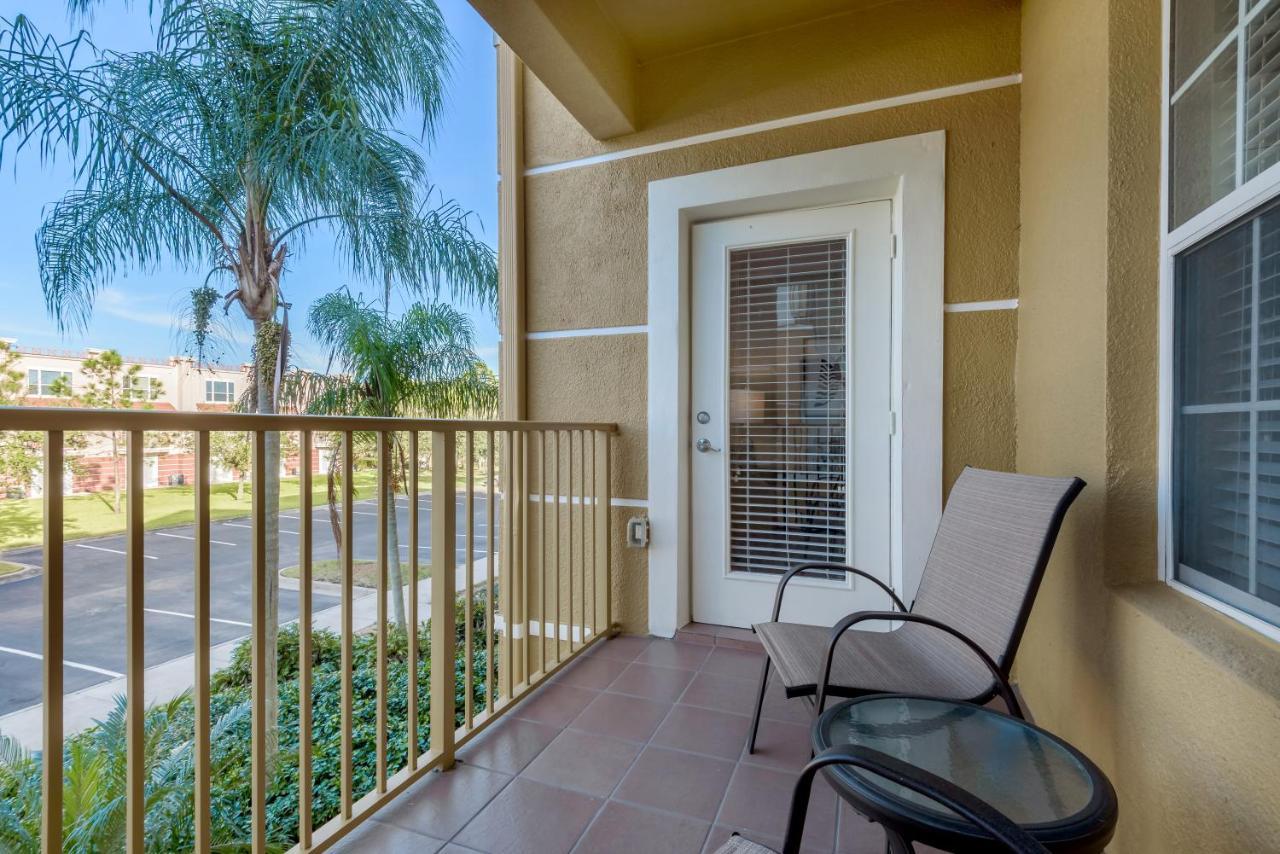 Apartment Beautiful Vista Cay Condo, Near I-drive *