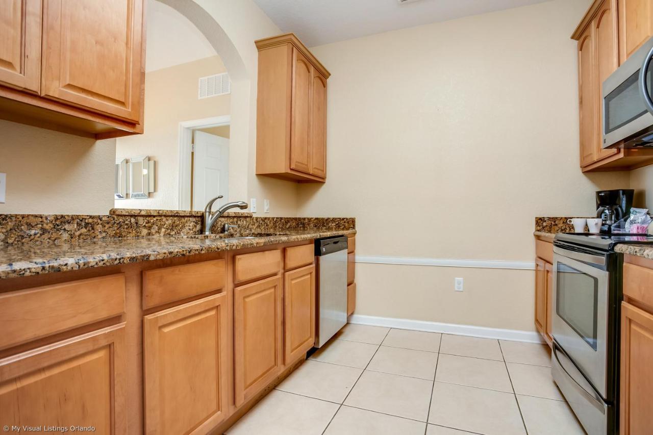 4814 Cayview Avenue #401 *
