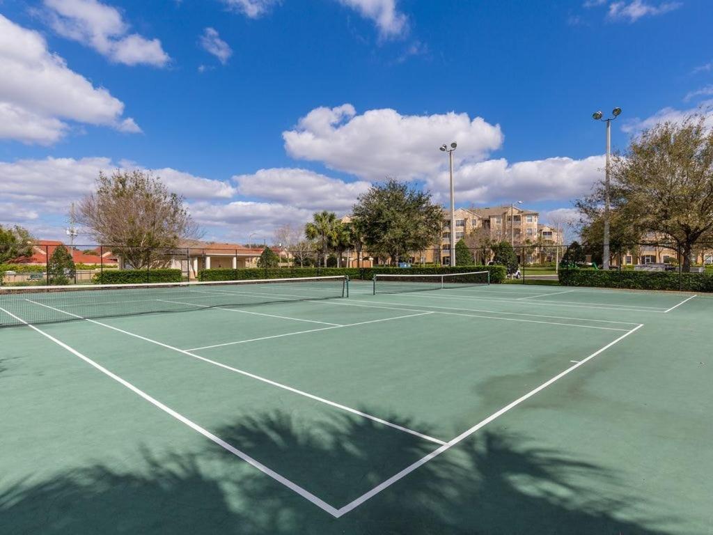 Spacious 4br Themed Rooms, Pool, Near *
