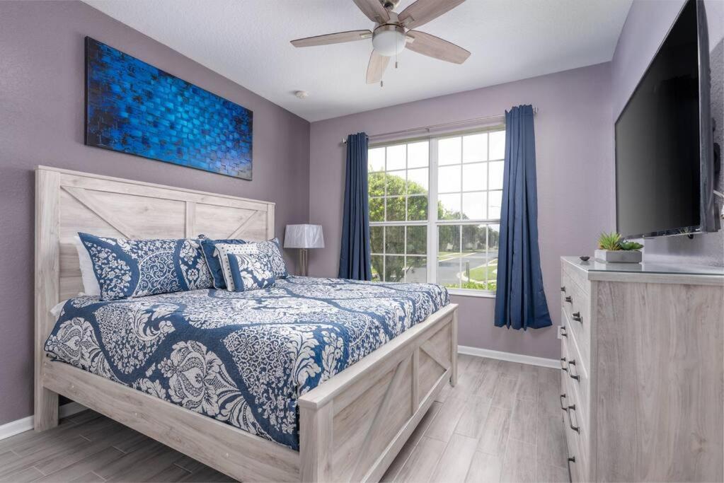 Spacious 4br Themed Rooms, Pool, Near Holiday home