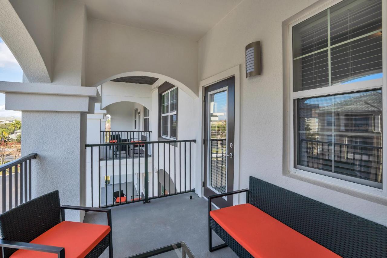 Newly Renovated Wfree Access Apartment *
